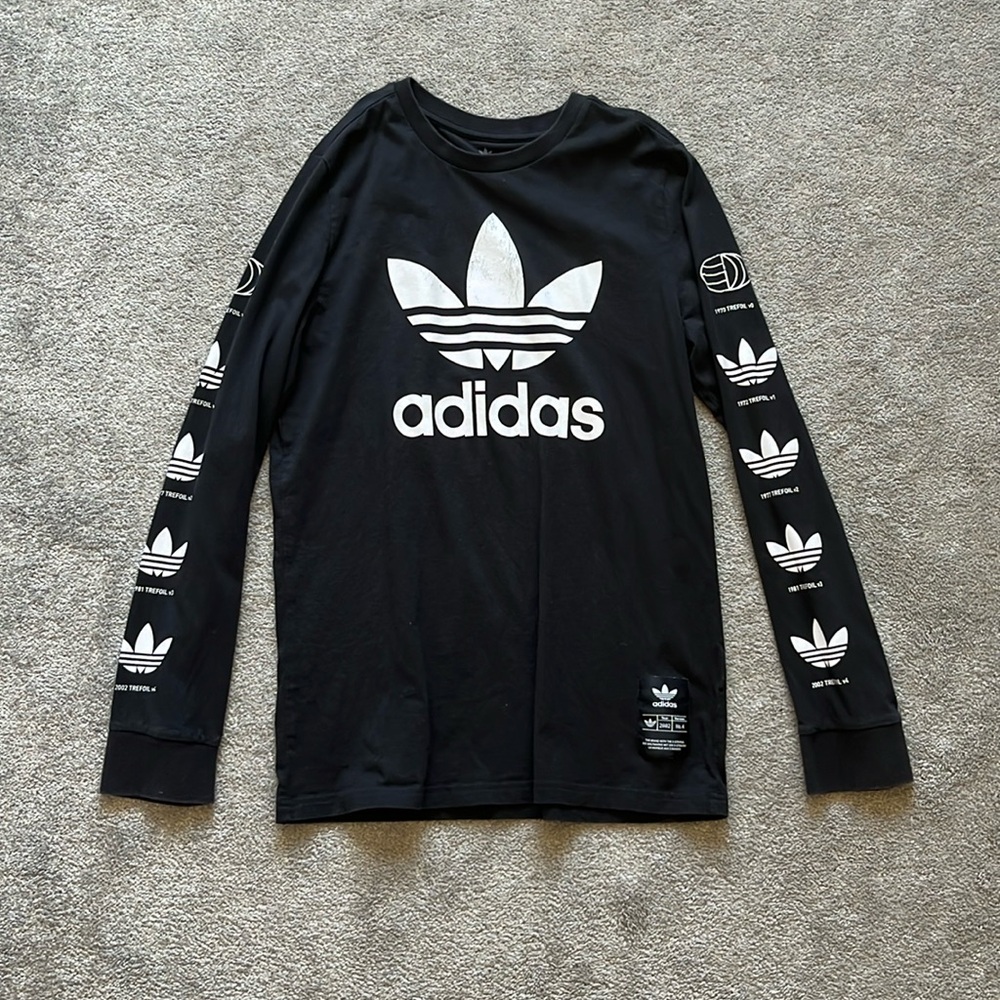 Boy's Adidas Originals 3-Stripes Long Sleeve Tee | Size: 15/16Y (XL)